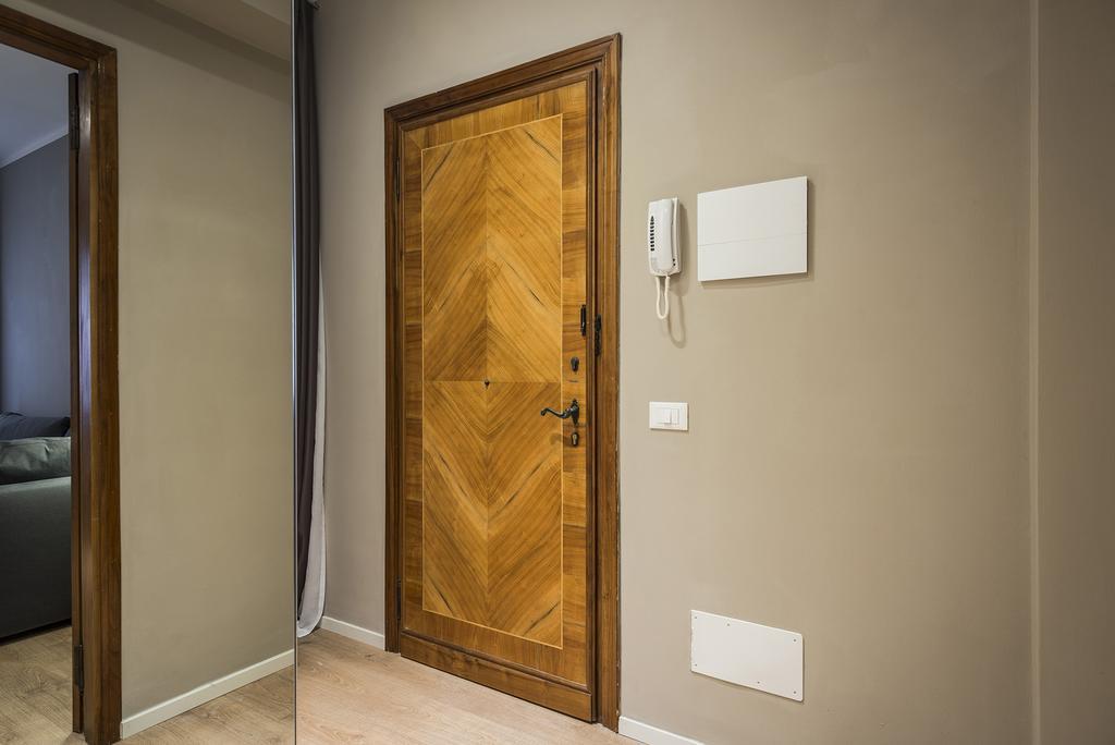 Myplace Rialto Apartments Венеція Екстер'єр фото