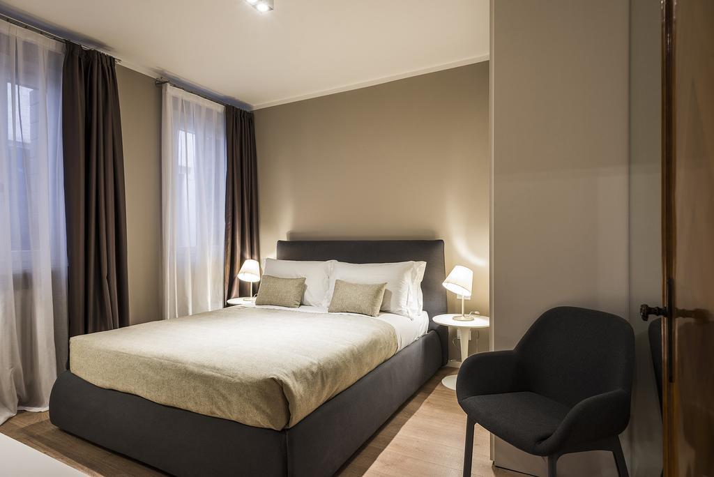 Myplace Rialto Apartments Венеція Екстер'єр фото